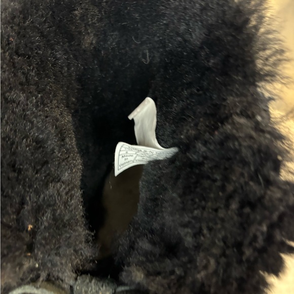 Ugg Australia WOMEN'S Ankle Boot Black Naveah BOW Suede 1012808 Sz 8 - Picture 14 of 16